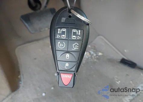 2015 Chrysler Town & Country Touring-L from USA, damaged, VIN 2C4RC1CG6FR547639